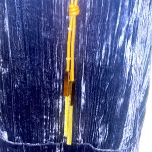 NWT WHBM BROWN LEATHER & GOLDTONE TASSEL PENDANT